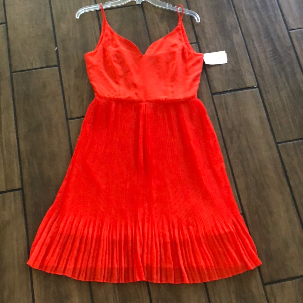 Storee Dress Orange Spaghetti Strap pleated dress New Women’s Size 4